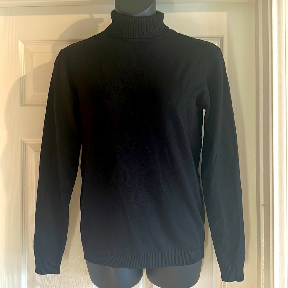 X-ray jeans, long sleeves, size M. NEW
